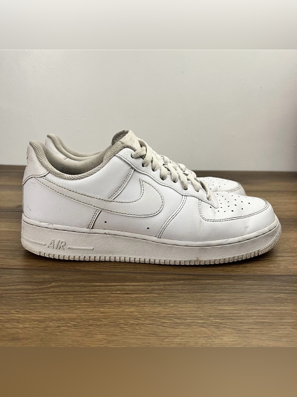 Nike Air Force 1 '07 Men's Size 11 Triple White Sneakers CW2288-111
